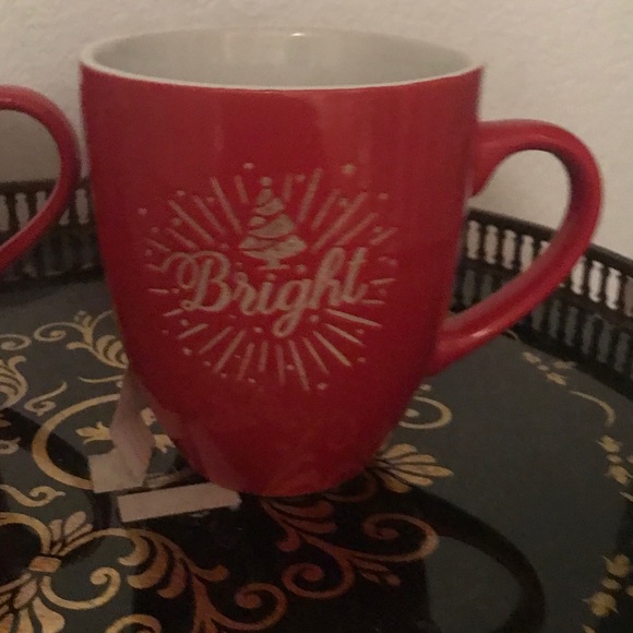 Holiday mugs set of four - Picture 4 of 6